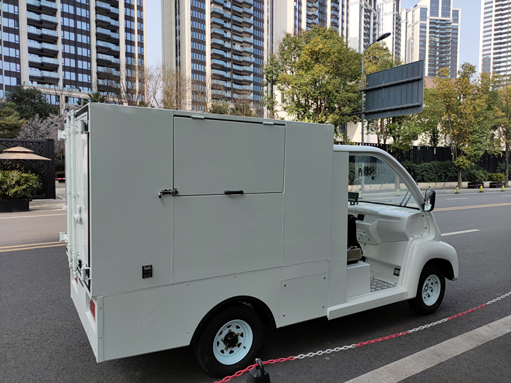 蔚蓝卡地亚花园城交车现场-乐成案例-电动旅行车|景区旅行车|景区共享车|运营|出租|巡逻车|消防车|电动小火车|燃油旅行车|厂家-Bwin必赢亚洲