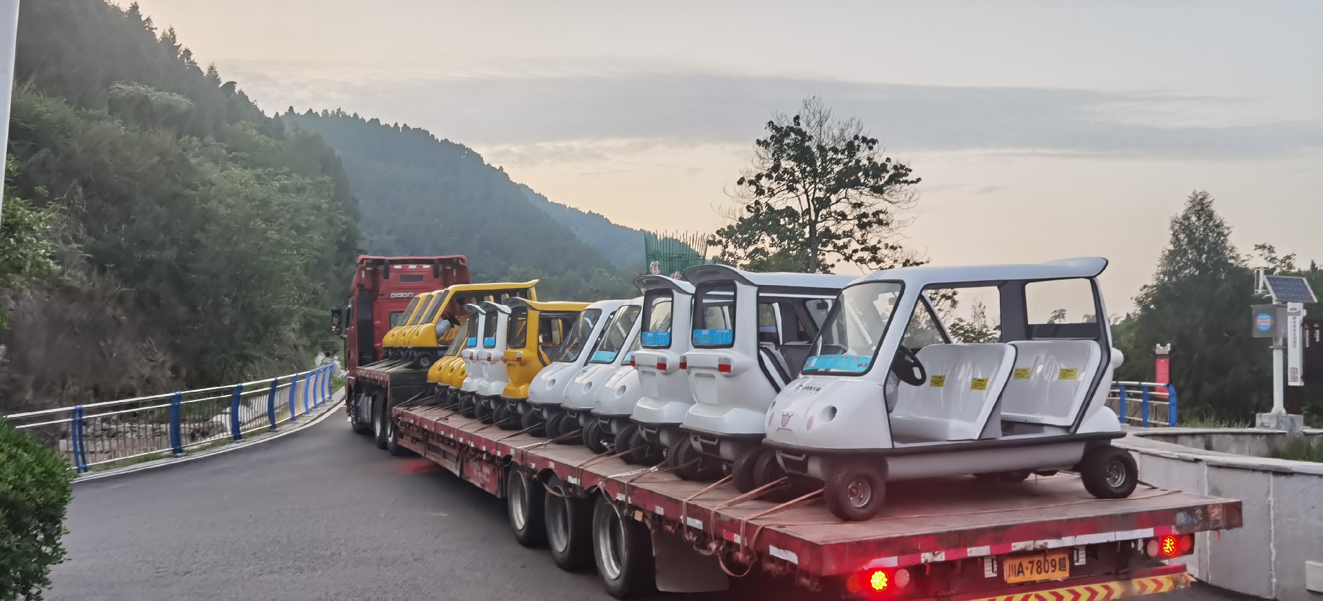 盐亭嫘祖景区58台共享车交付-景区公园-电动旅行车|景区旅行车|景区共享车|运营|出租|巡逻车|消防车|电动小火车|燃油旅行车|厂家-Bwin必赢亚洲