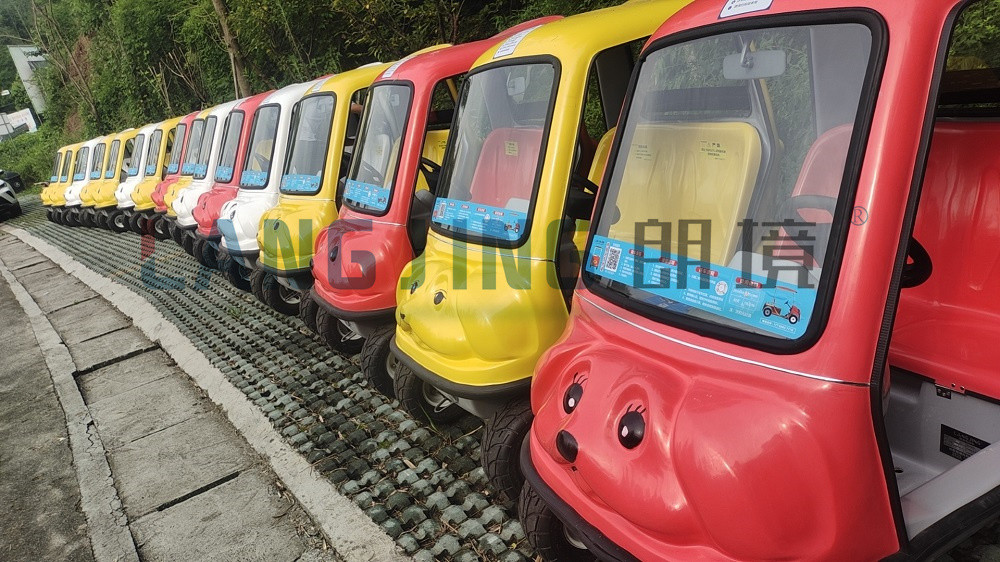 成都Bwin必赢亚洲·老峨山·景区共享电动车发车-乐成案例-电动旅行车|景区旅行车|景区共享车|运营|出租|巡逻车|消防车|电动小火车|燃油旅行车|厂家-Bwin必赢亚洲