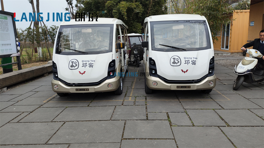景区旅行车接待车交付——邛崃琼瑶龙门山-景区公园-电动旅行车|景区旅行车|景区共享车|运营|出租|巡逻车|消防车|电动小火车|燃油旅行车|厂家-Bwin必赢亚洲