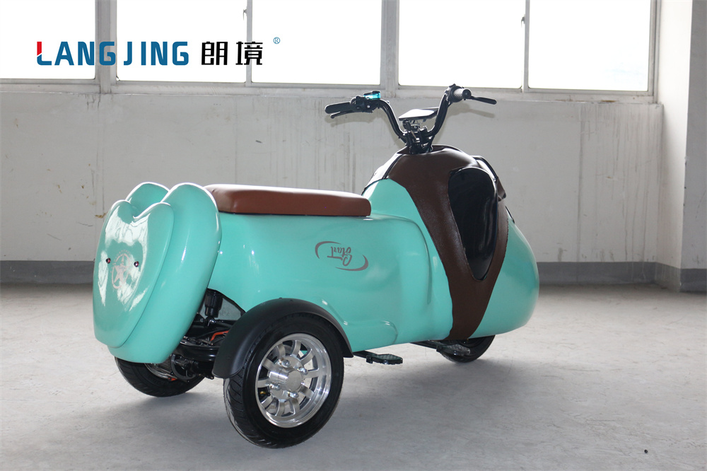 Bwin必赢亚洲LJ-SNB03（蓝色）-1备份-电动旅行车|景区旅行车|景区共享车|运营|出租|巡逻车|消防车|电动小火车|燃油旅行车|厂家-Bwin必赢亚洲