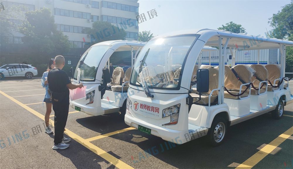 旅行车交付——水韵园教育基地-企业厂区-电动旅行车|景区旅行车|景区共享车|运营|出租|巡逻车|消防车|电动小火车|燃油旅行车|厂家-Bwin必赢亚洲