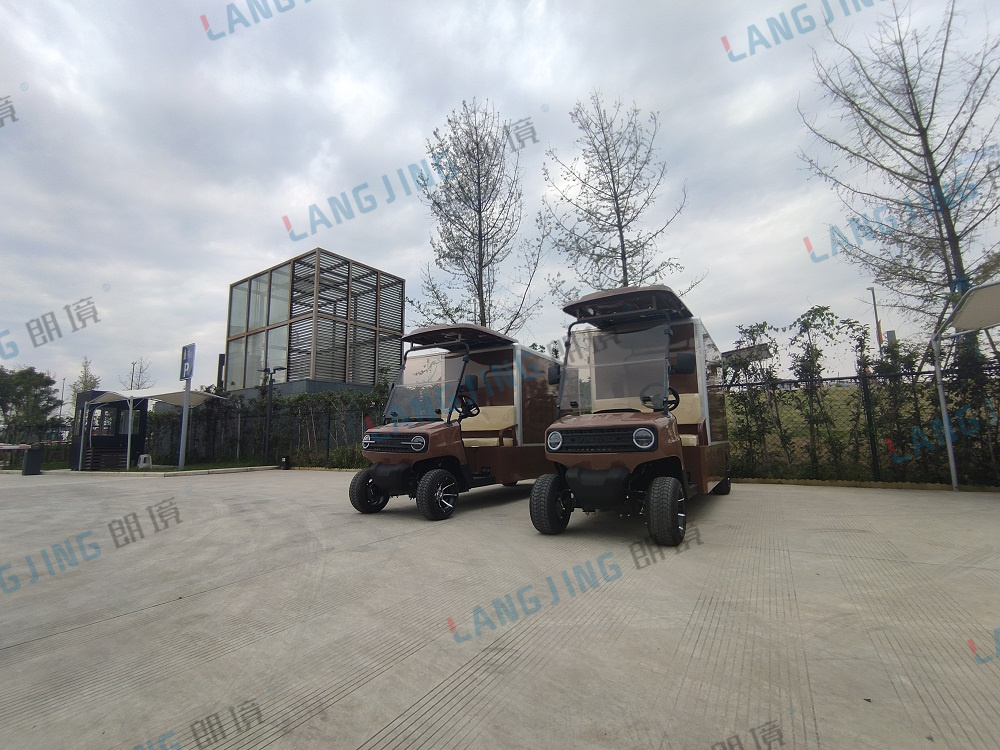 箱式电动车——成都奥特莱斯交付-企业厂区-电动旅行车|景区旅行车|景区共享车|运营|出租|巡逻车|消防车|电动小火车|燃油旅行车|厂家-Bwin必赢亚洲