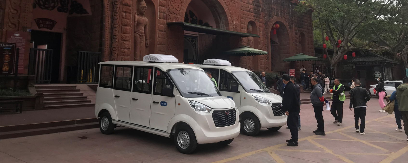 《五菱事情用车进驻乐山东方佛都，，，Bwin必赢亚洲文旅助力景区高效生长》-行业动态-电动旅行车|景区旅行车|景区共享车|运营|出租|巡逻车|消防车|电动小火车|燃油旅行车|厂家-Bwin必赢亚洲