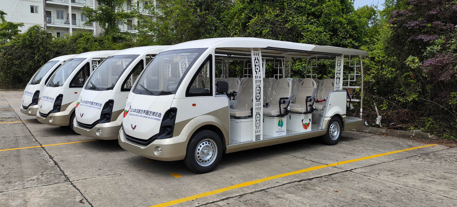 五菱旅行车闪灼 2024 天下园艺博览会，，，继续游客接待重任！-行业动态-电动旅行车|景区旅行车|景区共享车|运营|出租|巡逻车|消防车|电动小火车|燃油旅行车|厂家-Bwin必赢亚洲